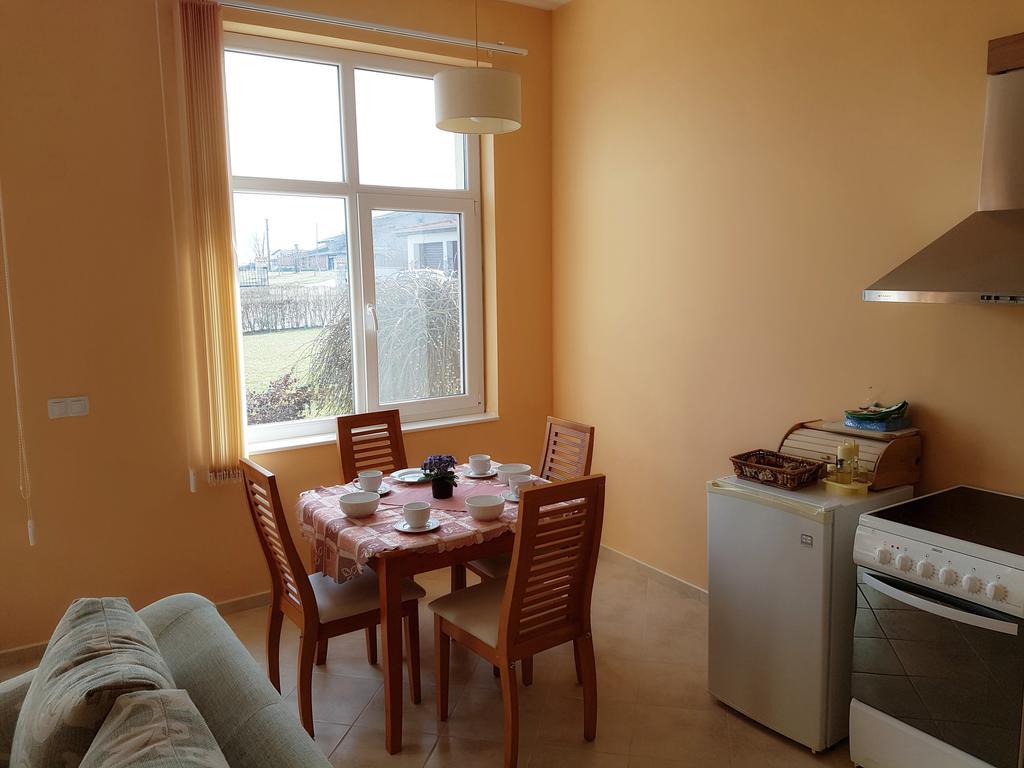 Villa Ketli Apartment Bliznatsi エクステリア 写真