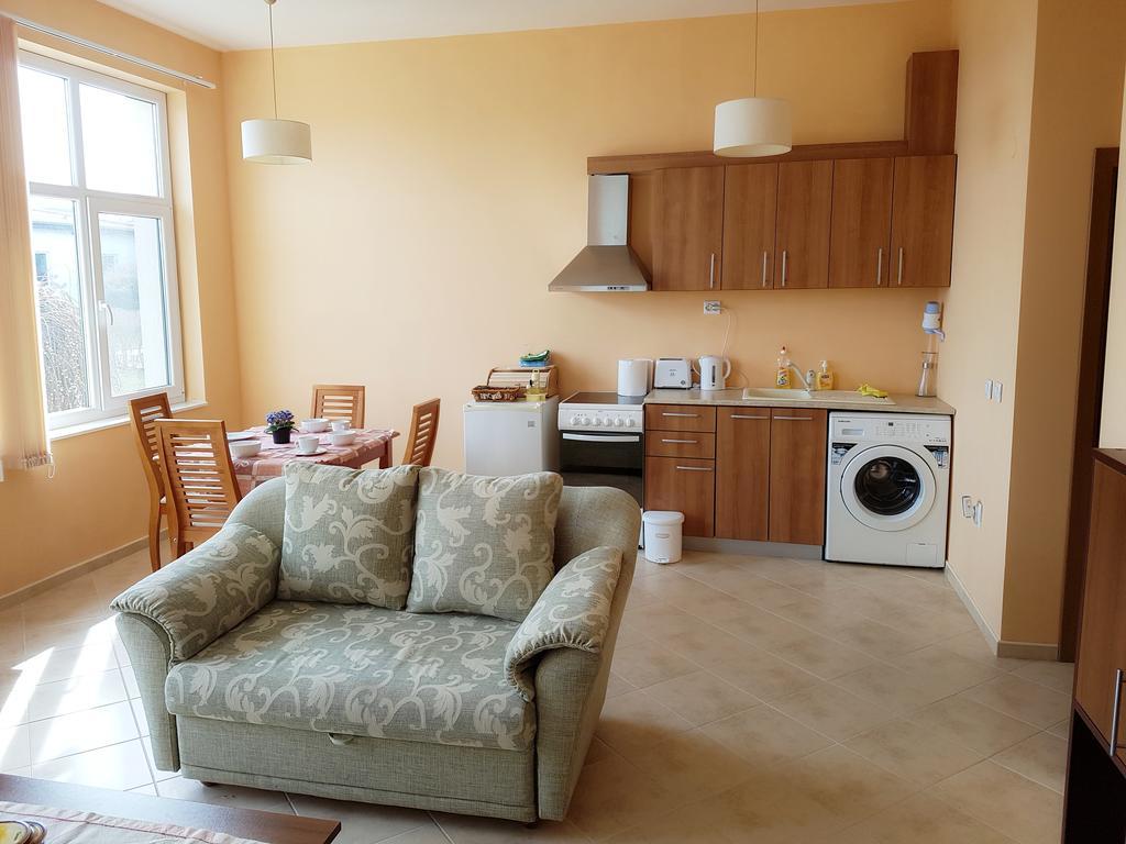 Villa Ketli Apartment Bliznatsi エクステリア 写真