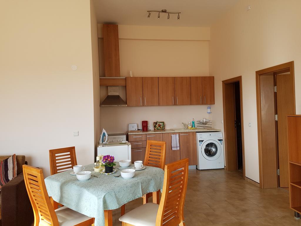 Villa Ketli Apartment Bliznatsi エクステリア 写真