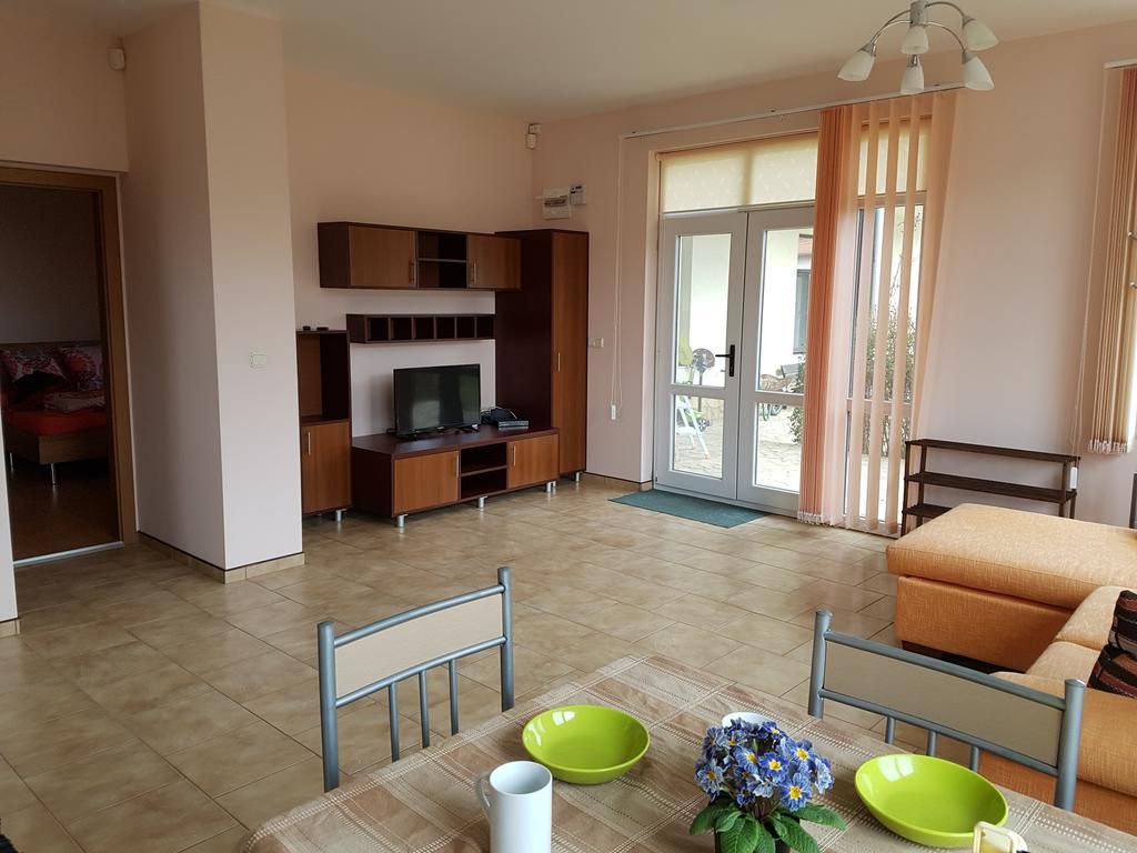 Villa Ketli Apartment Bliznatsi エクステリア 写真